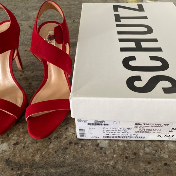 Schutz “dubia” high heels - Picture 2 of 3